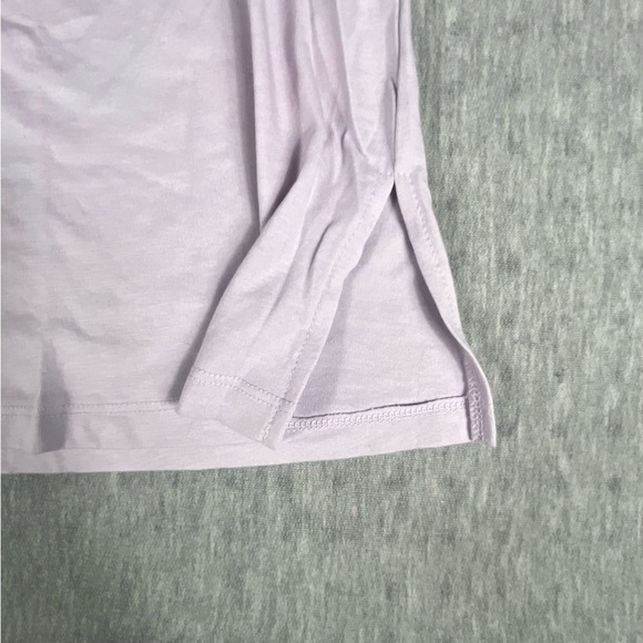 Roaman’s lilac purple Tshirt with floral sequin shoulders size 12 - Picture 5 of 7